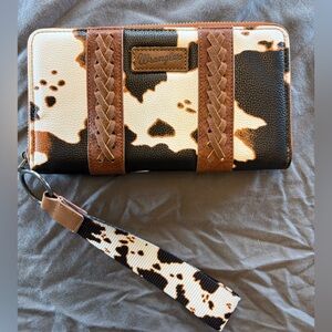 Wrangler Cow Print Wallet Clutch NWT Faux Leather